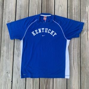 Vtg Nike Kentucky Spellout Shirt Center Swoosh